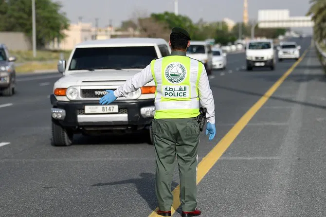 عاجل: تطبيق قانون جديد للمرور في دولة الامارات